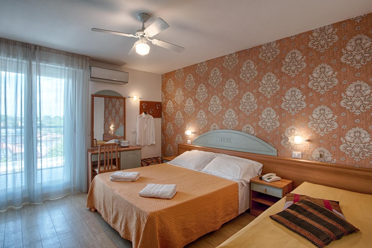 Hotel Mirabel ريميني المظهر الخارجي الصورة
